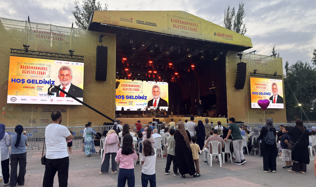 Aile Boyu Eğlencenin Adresi KAFUM Fuar Alanı Oldu Büyükşehir Belediyesi tarafından “Ailecek Fuardayız” teması ile düzenlenen Uluslararası Geleneksel