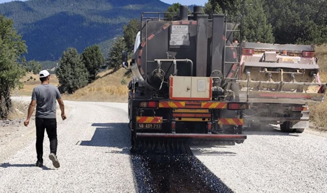 Büyükşehir, Andırın Kırsalında Ulaşım Konforunu Artırıyor Büyükşehir Belediyesi, Andırın’ın kırsal Altınyayla ile Akgümüş mahallelerini birbirine bağlayan