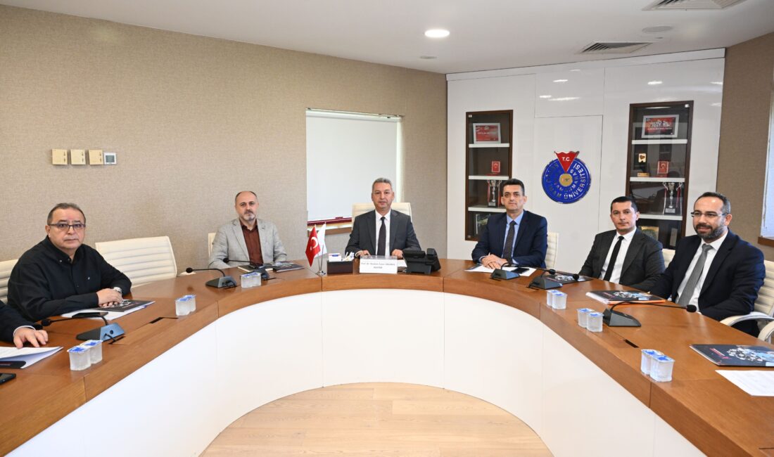 Kahramanmaraş Altın ve Mücevher Merkezi’nin Yeni Faaliyet Dönemi Değerlendirmesi Yapıldı Kahramanmaraş Sütçü İmam Üniversitesi (KSÜ), Kahramanmaraş Ticaret ve Sanayi Odası,