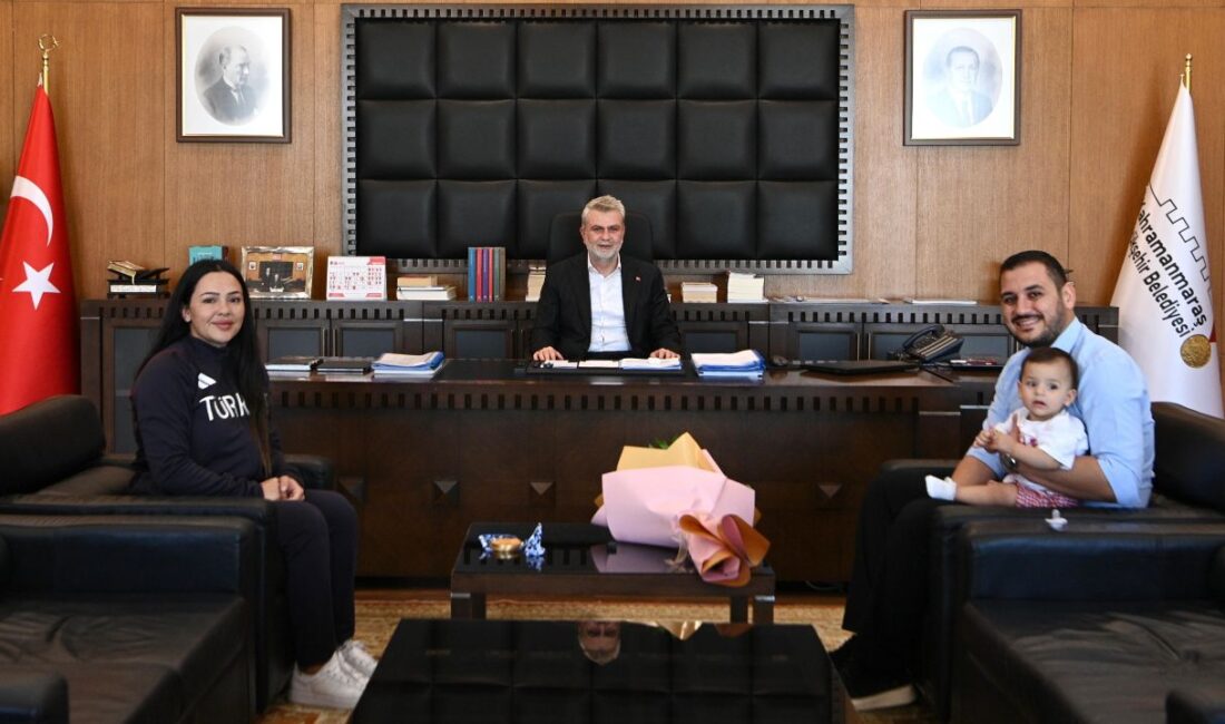 Başkan Görgel, Kahramanmaraşlı Milli Şampiyon Atıcı Safiye Temizdemir’i Ağırladı İtalya’nın Taranto kentinde düzenlenen 20. Akdeniz Oyunları’nda atıcılık branşında 2