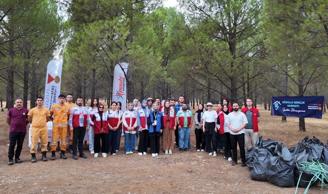 Kapıçam Tabiat Parkı’nda Çevre İçin El Ele Büyükşehir Belediyesi, Haydi Yapalım Derneği (Let’s Do It Türkiye), Gönüllü