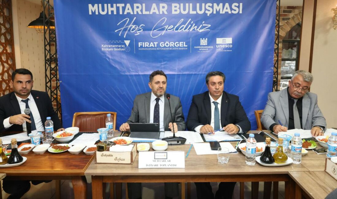 Büyükşehir’in Muhtarlar Buluşması Elbistan’da Devam Etti Büyükşehir Belediyesinin Muhtarlar Buluşması, Elbistan’da devam etti. Toplantıda mahalle muhtarlarının