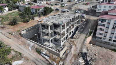 Büyükşehir Belediyesi tarafından yapımına başlanan Piri Reis Çocuk Gündüz Bakımevi’nin