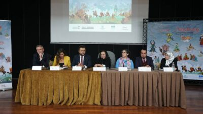 Uluslararası Dünya Hikâye Anlatıcıları Şöleni Akademik Panelle Başladı Büyükşehir Belediyesi tarafından bu yıl ikincisi düzenlenen Uluslararası Dünya Hikâye