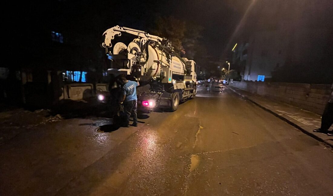 Kahramanmaraş’ta yağışın ardından KASKİ harekete geçti Kahramanmaraş Su ve Kanalizasyon İdaresi (KASKİ) ekipleri, yağış sonrası altyapı