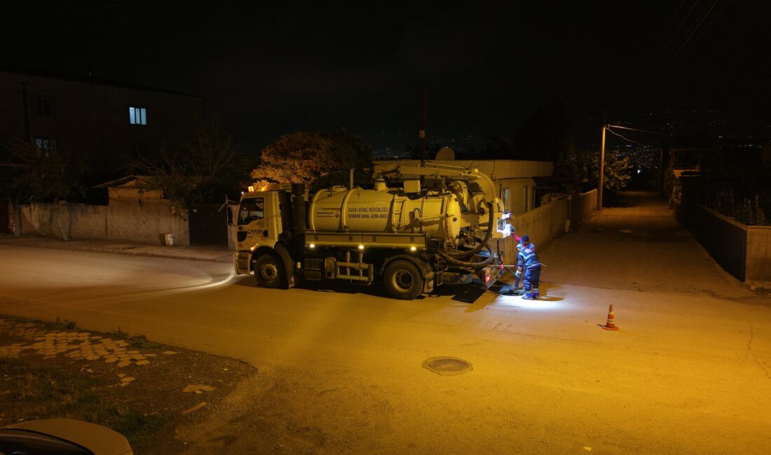 KASKİ’den Sağanak Yağışlar Öncesi Sahada Yoğun Mesai KASKİ, şehir genelinde olası su birikintileri ve taşkınların önüne geçmek