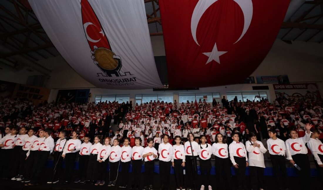 Onikişubat Belediyesi’nden Cumhuriyet’in 103. Yılına 1300 Sesli Dev Konser Onikişubat Belediyesi ev sahipliğinde düzenlenen “Cumhuriyet’in 1000 Sesi” konseri, bu