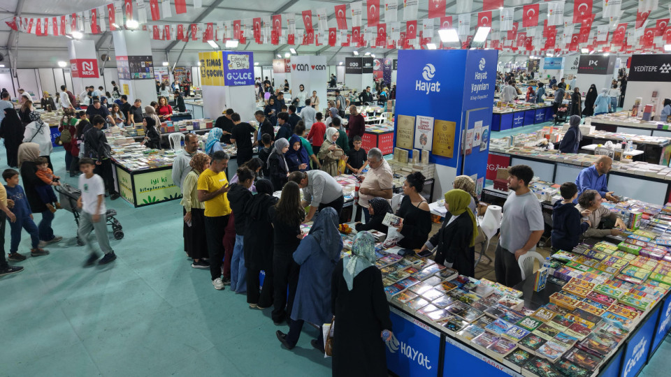 Büyükşehir Belediyesinin “Gel ve Fark Et” temasıyla düzenlediği 11. Uluslararası