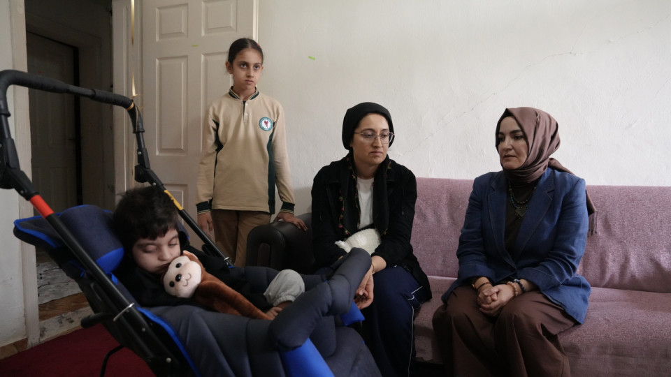 Büyükşehir’den Serebral Palsi Hastaları ve Ailelerine Anlamlı Destek Büyükşehir Belediyesi, Dünya Serebral Palsi Farkındalık Günü’nde özel gereksinimli bireyleri